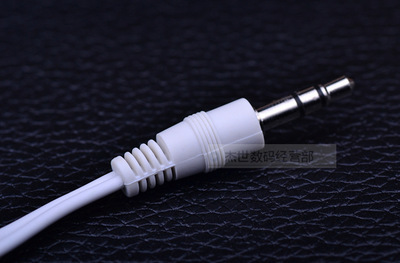 廠家直銷 高品質一分二音頻線轉接頭3.5mm音頻轉接線器——電白縣水東鎮杰世手機配件經營部產品解析